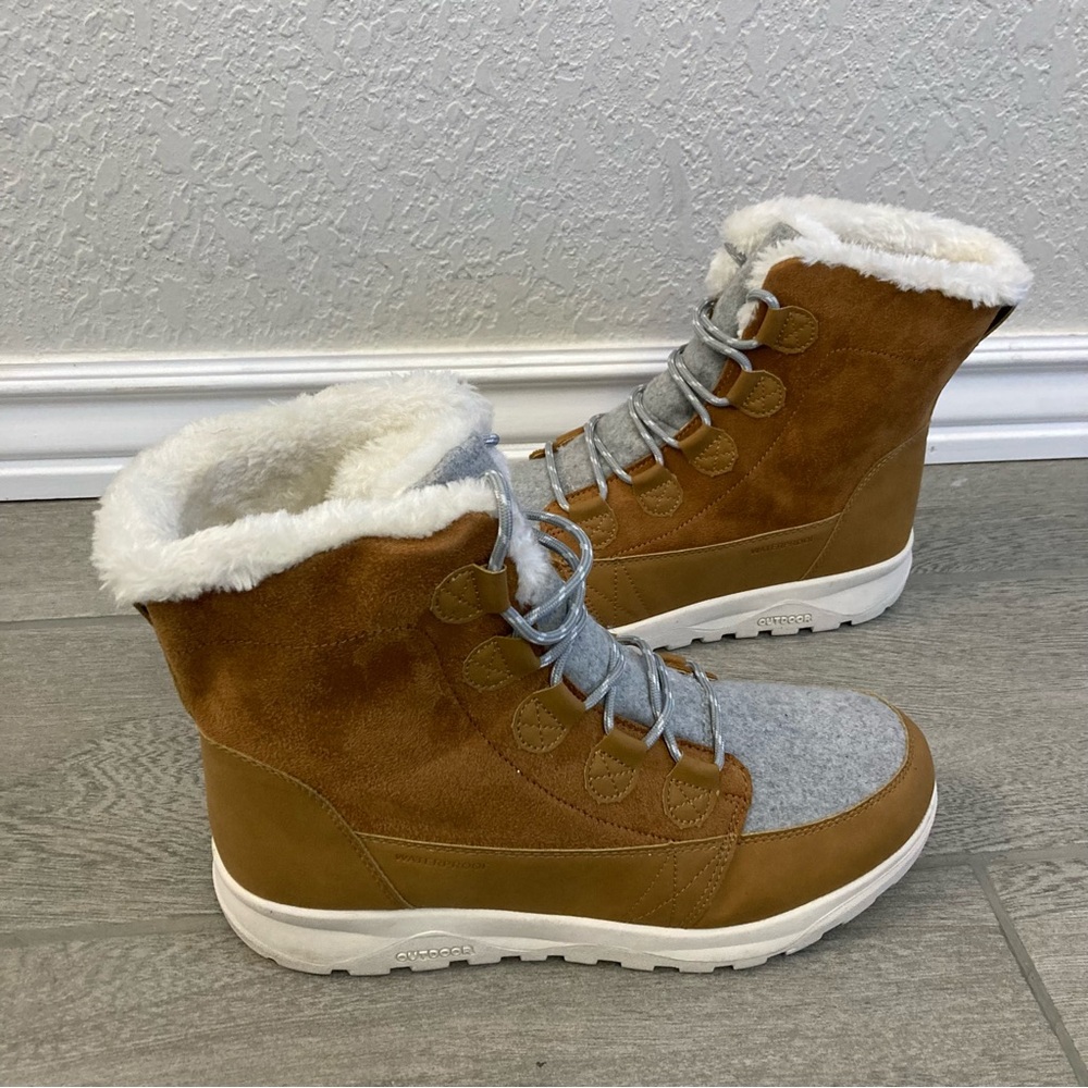 DREAM PAIRS Women's Winter Snow Boots. Size 9
